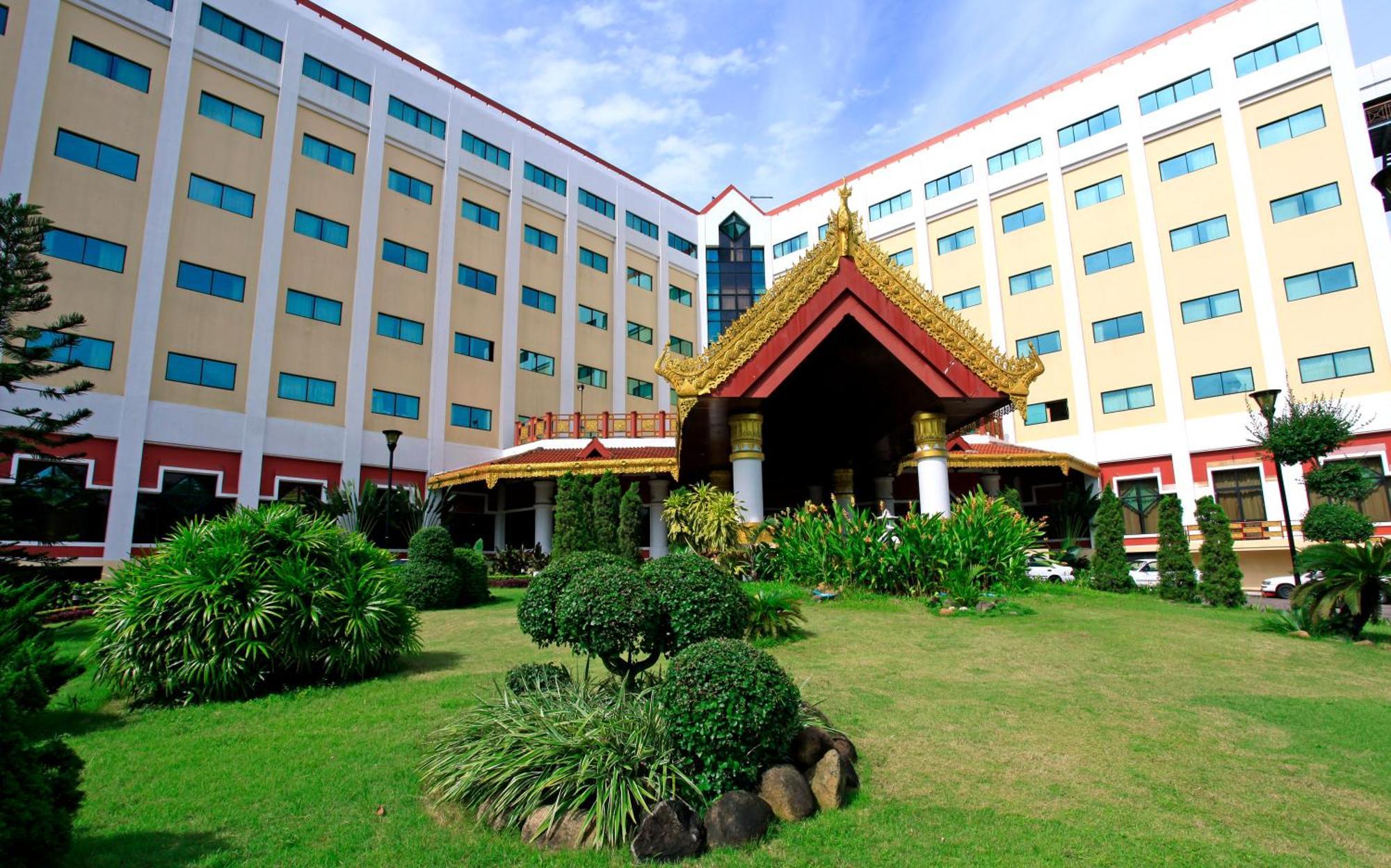 Summit Parkview Yangon Hotel Exterior foto