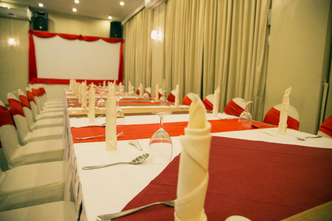 Summit Parkview Yangon Hotel Exterior foto